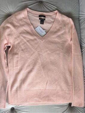 Halogen Pale Pink V-Neck Sweater